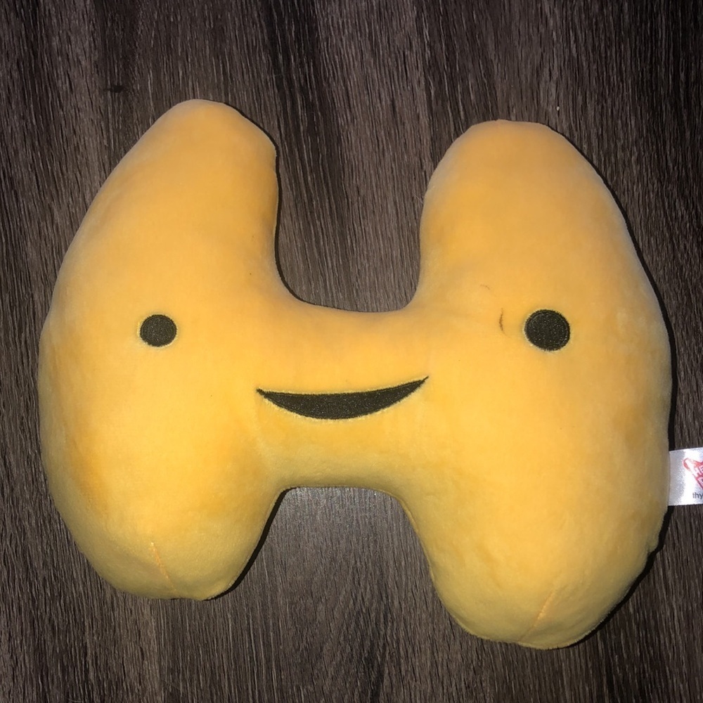 I Heart Guts Cute Thyroid Plush Pillow – Fun Anatomy Gift